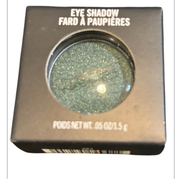 MAC That’s Showbiz Baby Green Eyeshadow NIB - Picture 7 of 9